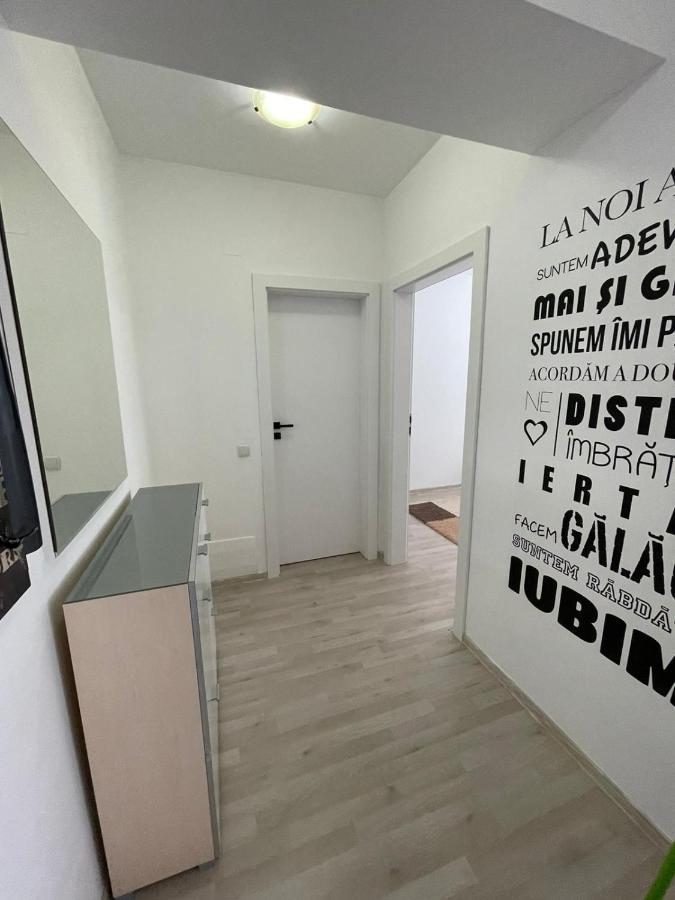 Class Deluxe Apartments Oradea Exterior photo